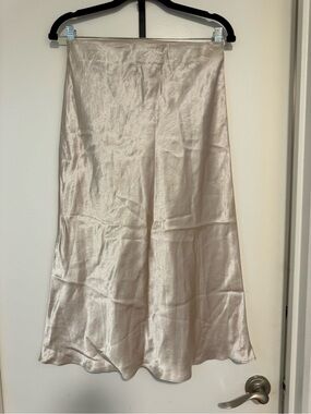 Aritzia Babaton Satin Midi Skirt